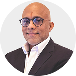 Picture of Sudhir Kothari, Managing Director <br>Embee Software