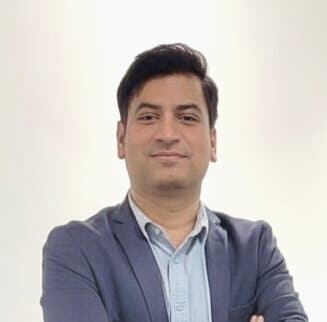pavan-speaker-embee